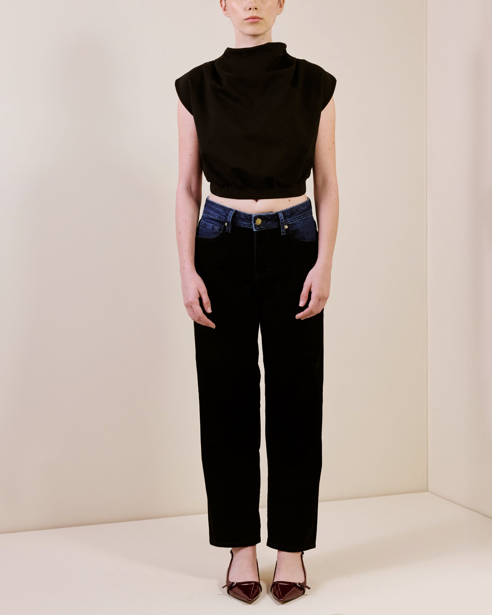 Crop Top Emery Negro